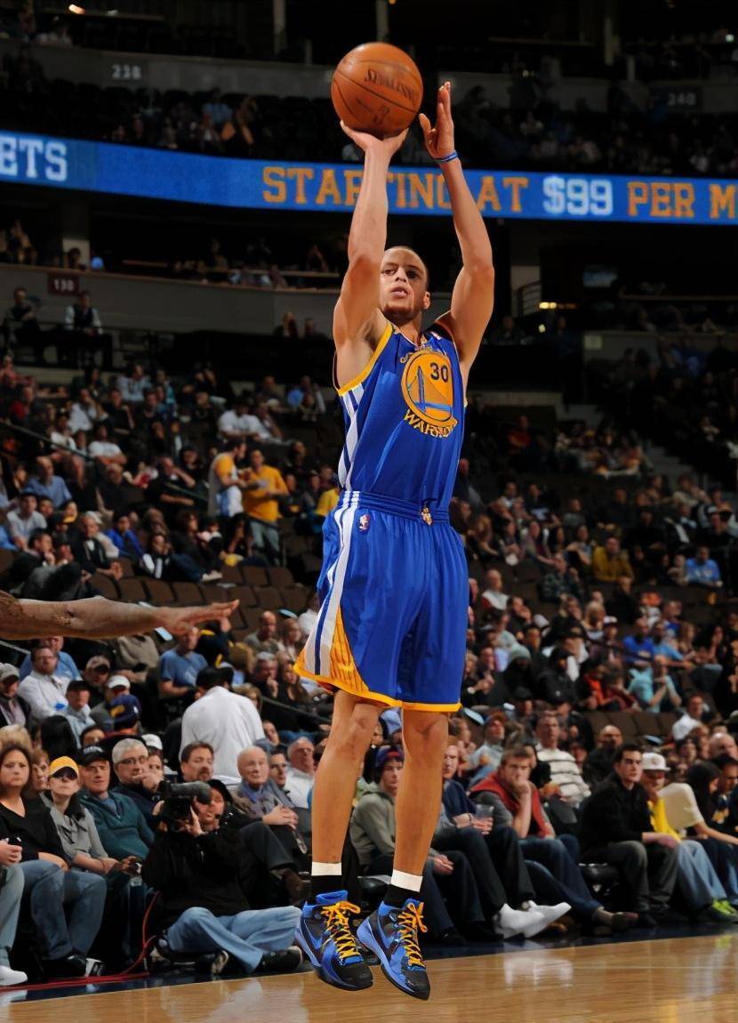 博彩-路威率队巨斧,杀入总决赛,全队发挥意外强大的力量